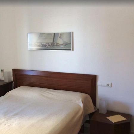 Apartamento Llenaire โปเญนซา ภายนอก รูปภาพ